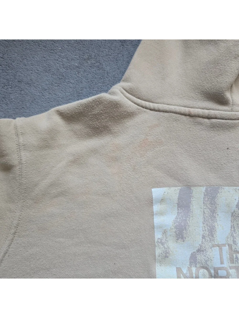 The North Face Tan Beige Pullover Hoodie Sweatshirt Mens XL Small Chest Logo